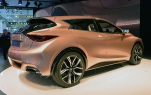 Infiniti Q30