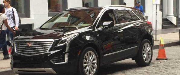 Роскошный и элегантный кроссовер Cadillac XT5